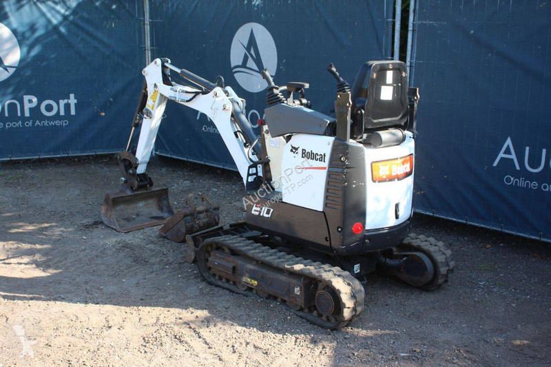 Багер Bobcat Z