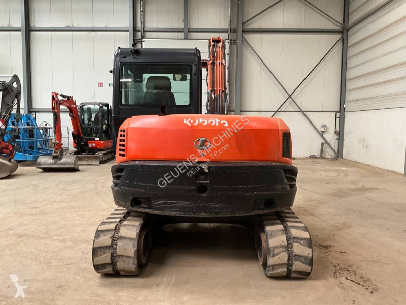 Багер Kubota KX 080-4