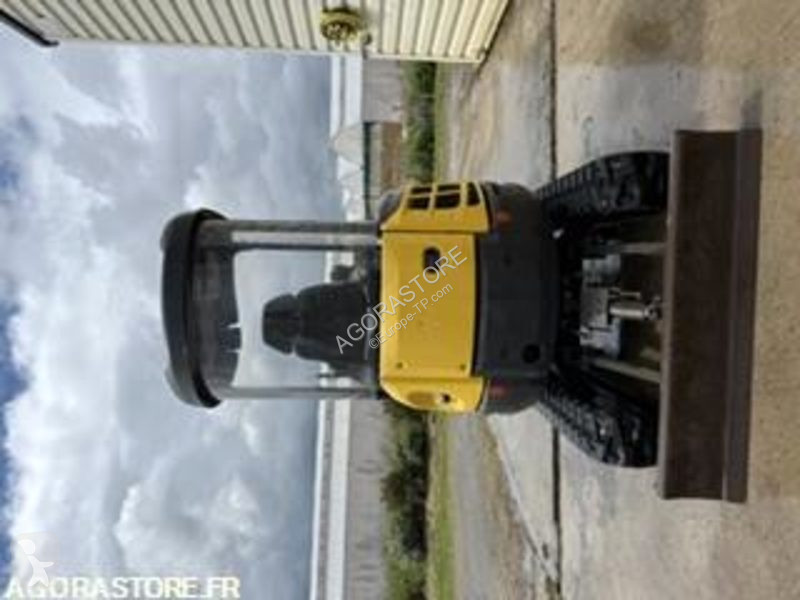 Graafmachine New Holland E26B