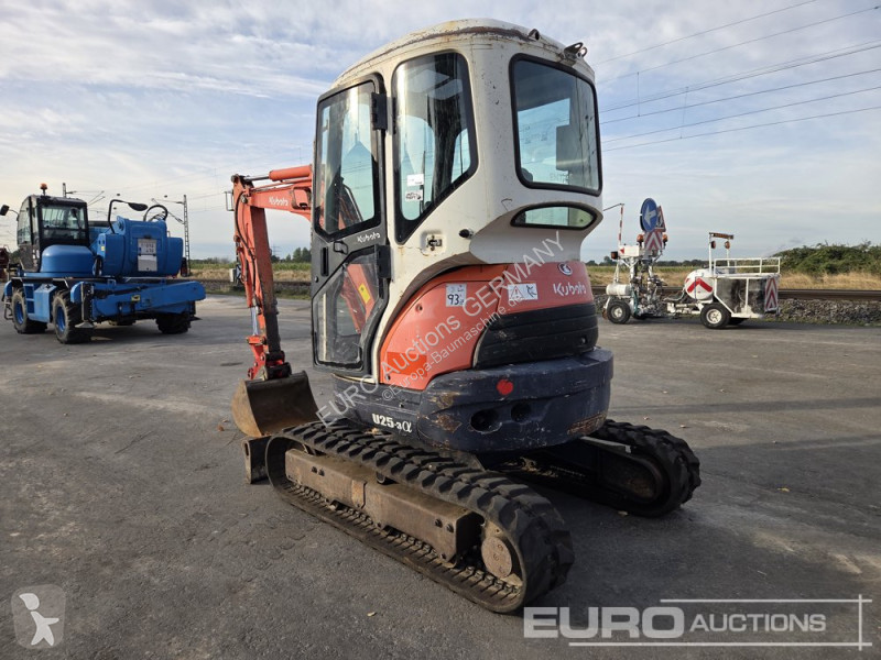 Багер Kubota U25-3EU