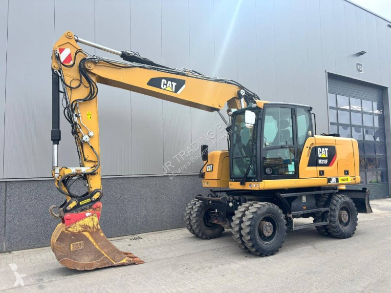 Excavadora Caterpillar F