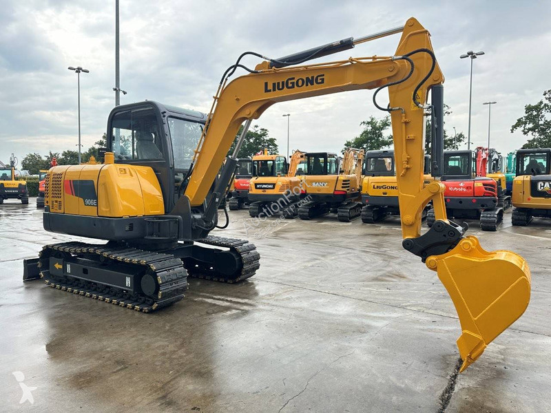 Graafmachine LiuGong CLG906E