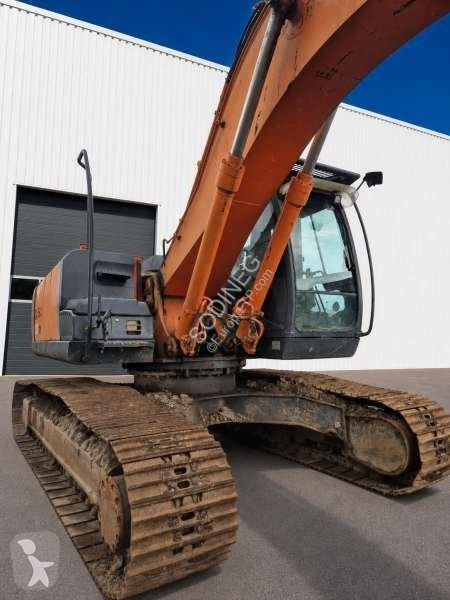 Екскаватор Hitachi LCN3