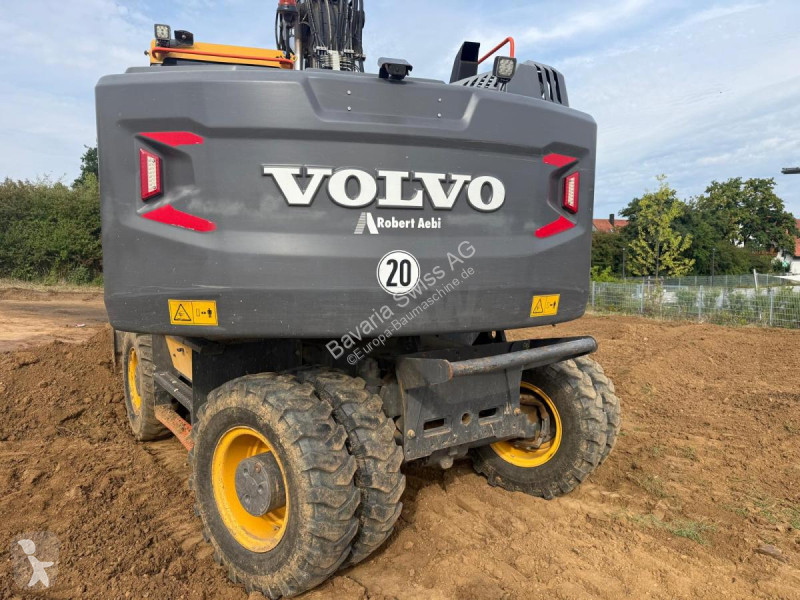 Екскаватор Volvo E
