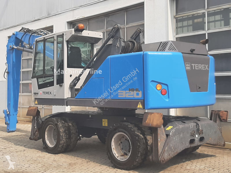 Graafmachine Fuchs MHL320
