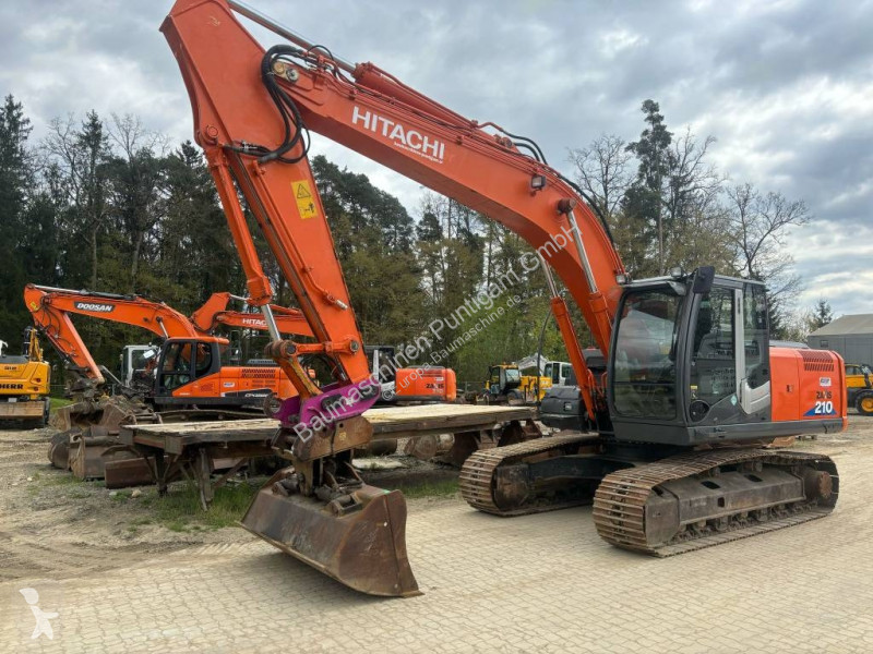 Екскаватор Hitachi 2103