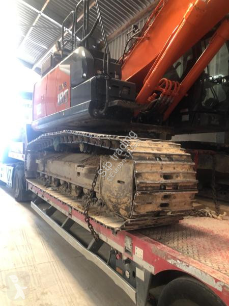 Екскаватор Hitachi