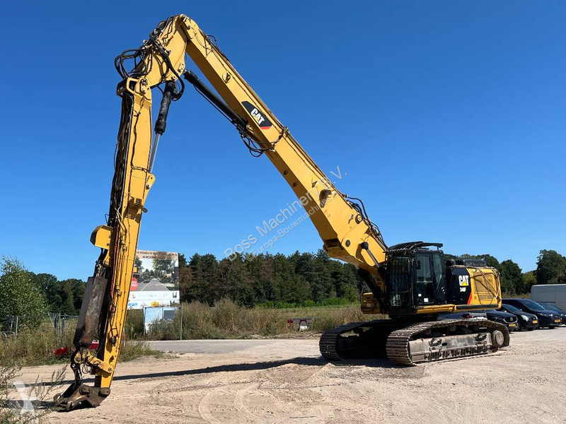 Graafmachine Caterpillar F UHD - 24 meter INCL...