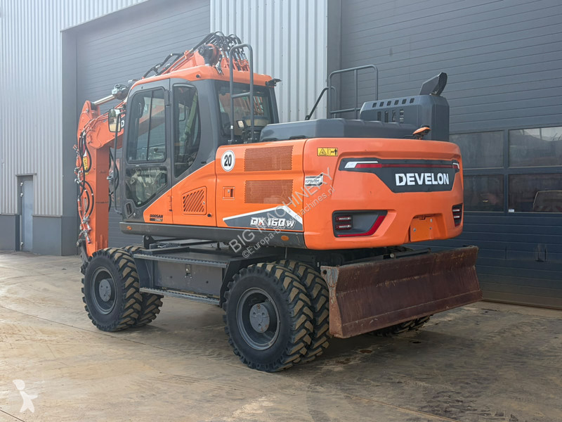 Graafmachine Develon DX160W-7