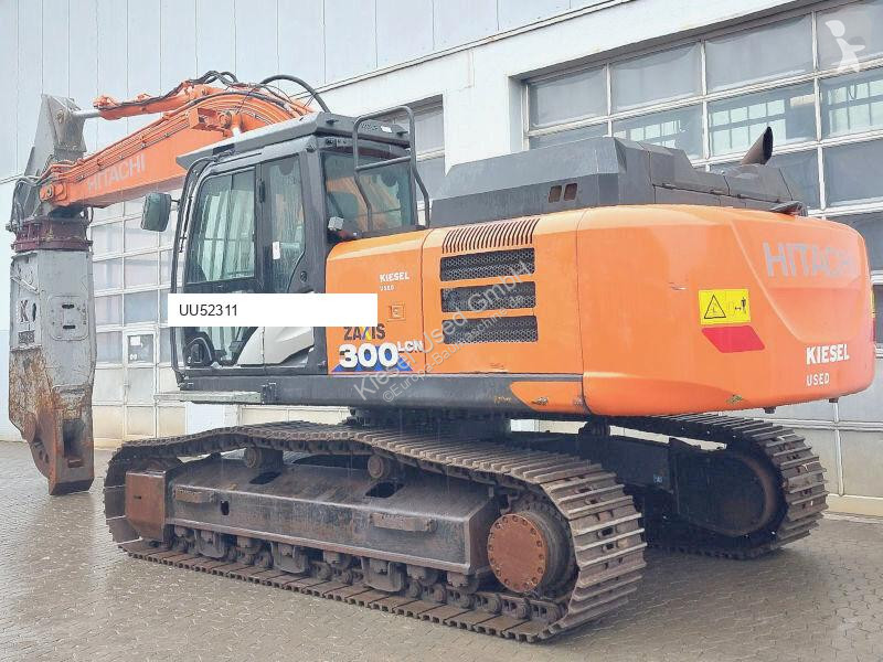 Экскаватор Hitachi +Demarec DXS-50
