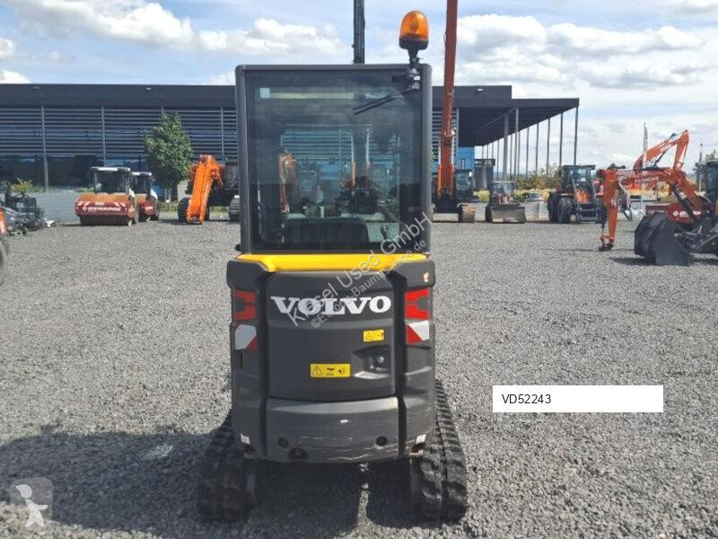 Экскаватор Volvo EC18E