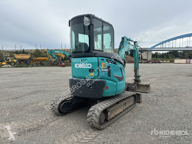 Escavadora Kobelco SK28SR-6E