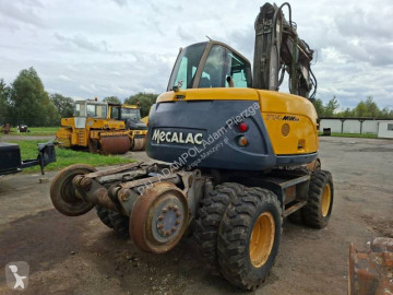 Escavadora de rodas Mecalac
