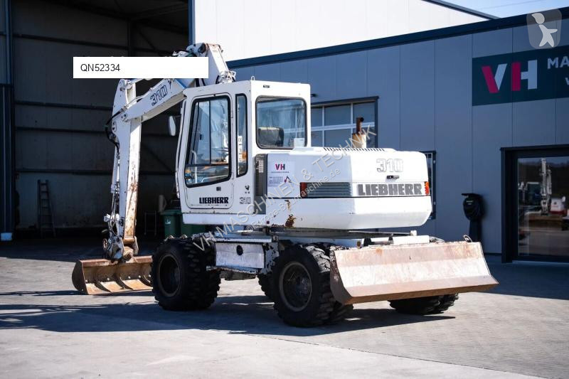 Экскаватор Liebherr