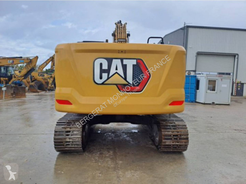 Escavadora Caterpillar