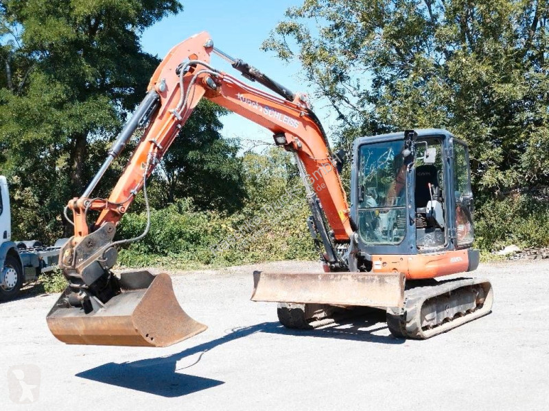 جرافة Kubota