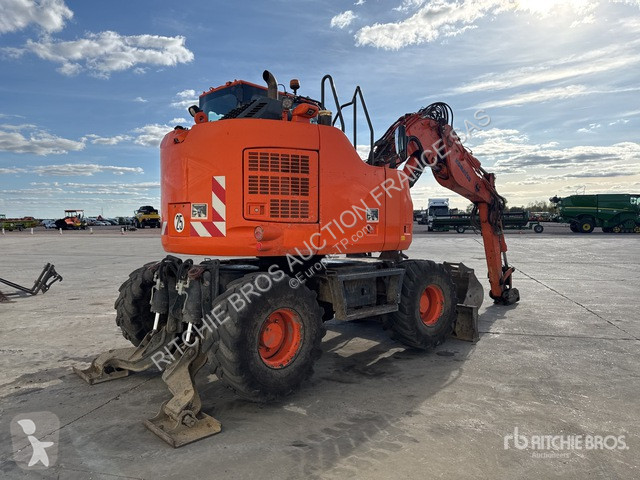 Pelle Komatsu  PW118MR-11