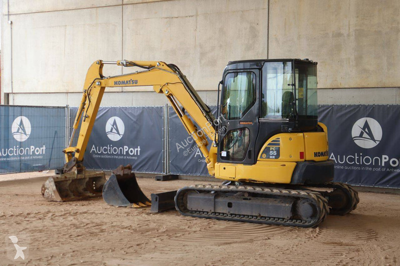 Excavadora Komatsu PC55MR