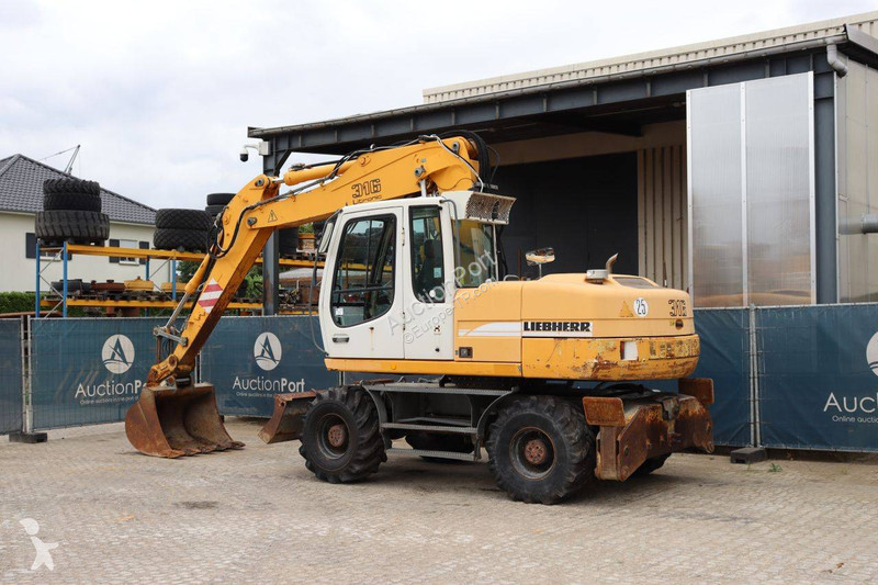 جرافة Liebherr