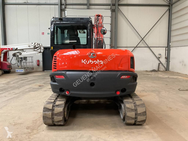 جرافة Kubota 0804 A 2