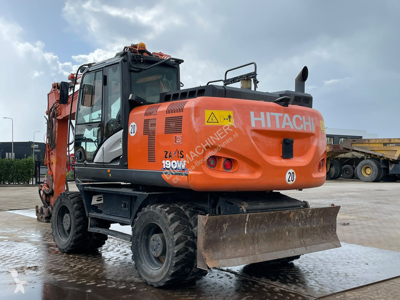 جرافة Hitachi ZX190W-6