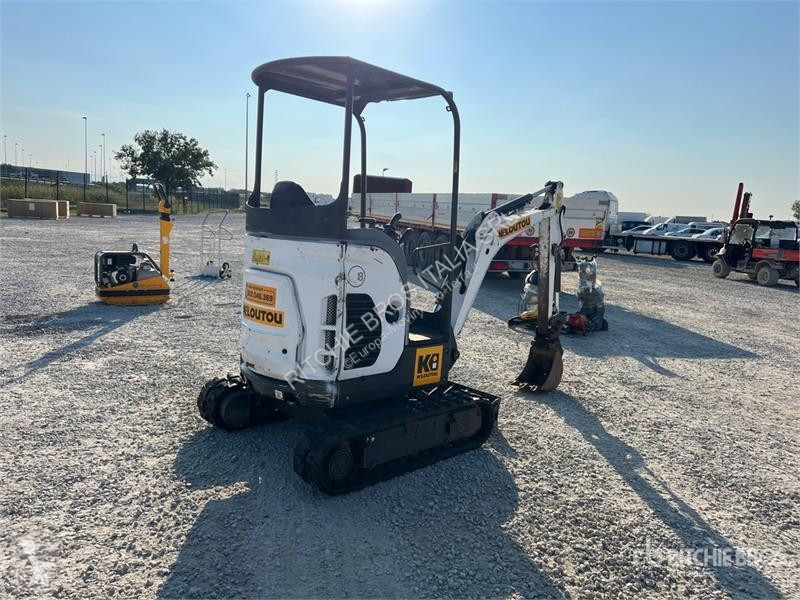 جرافة Bobcat E17Z Mini Excavator