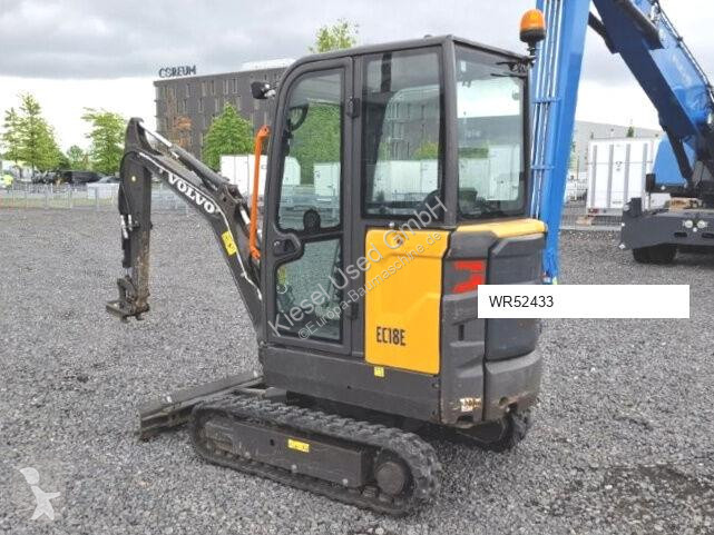 جرافة Volvo EC18E
