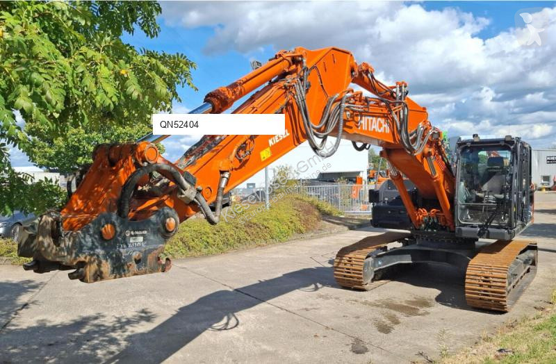 جرافة Hitachi 7