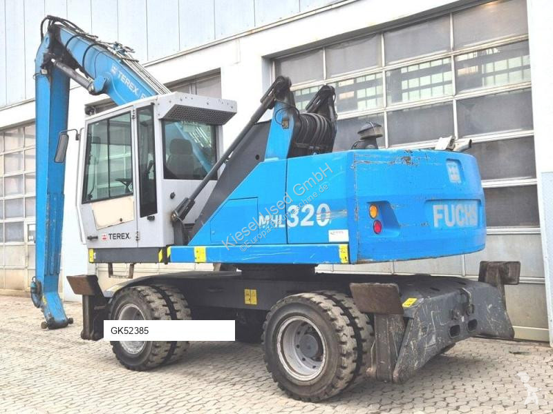 جرافة Fuchs D