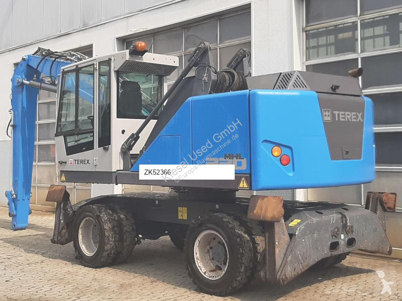 جرافة Fuchs MHL320