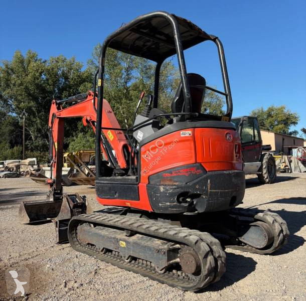 جرافة Kubota