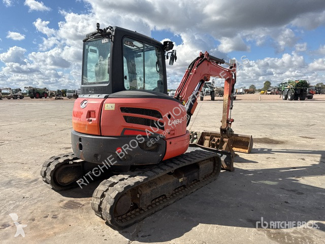 جرافة Kubota  U48-4