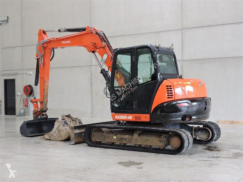 جرافة Kubota KX080-4