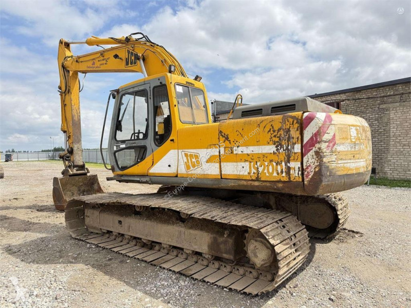 جرافة JCB