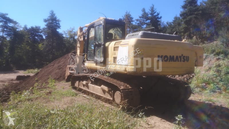 جرافة Komatsu