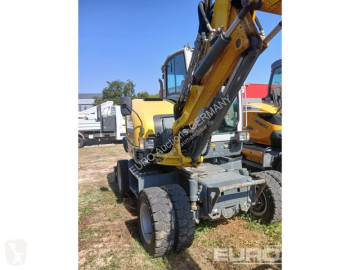 Escavatore gommato Wacker Neuson