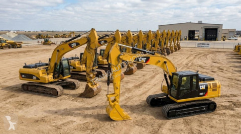 Excavator pe şenile Caterpillar noua