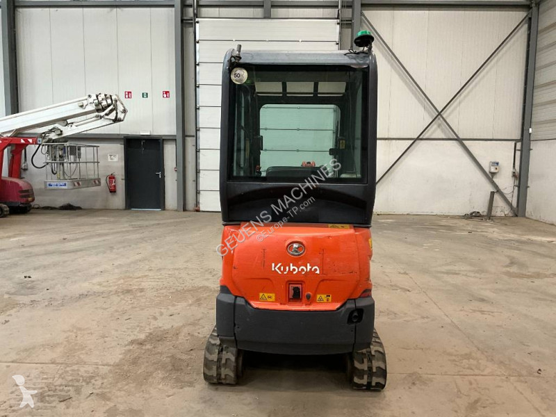 Pelle Kubota 0164