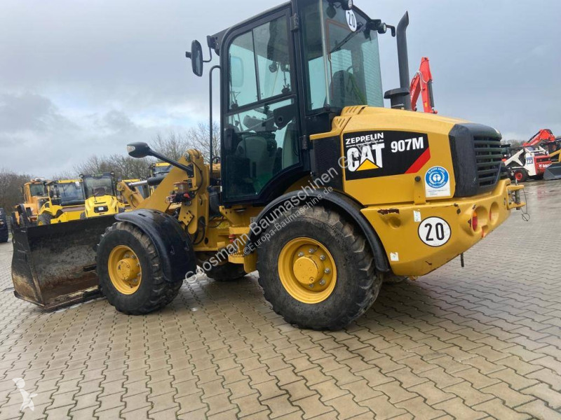 Skovel Caterpillar 907 M