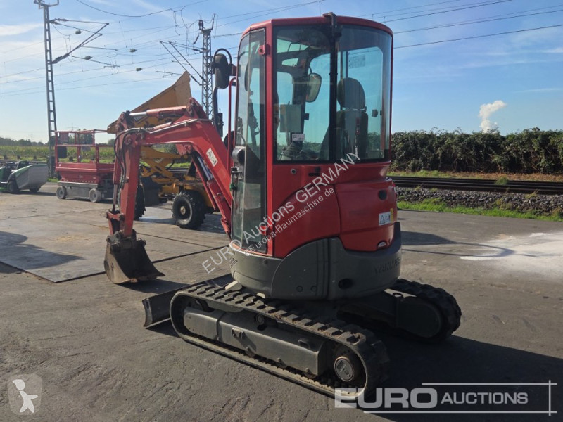 Skovel Yanmar ViO25-4