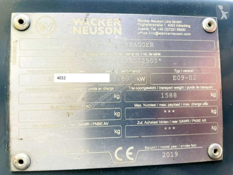Skovel Neuson ET16