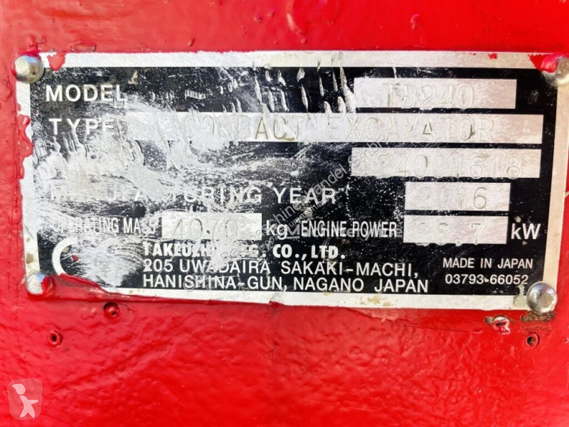 Skovel Takeuchi TB240