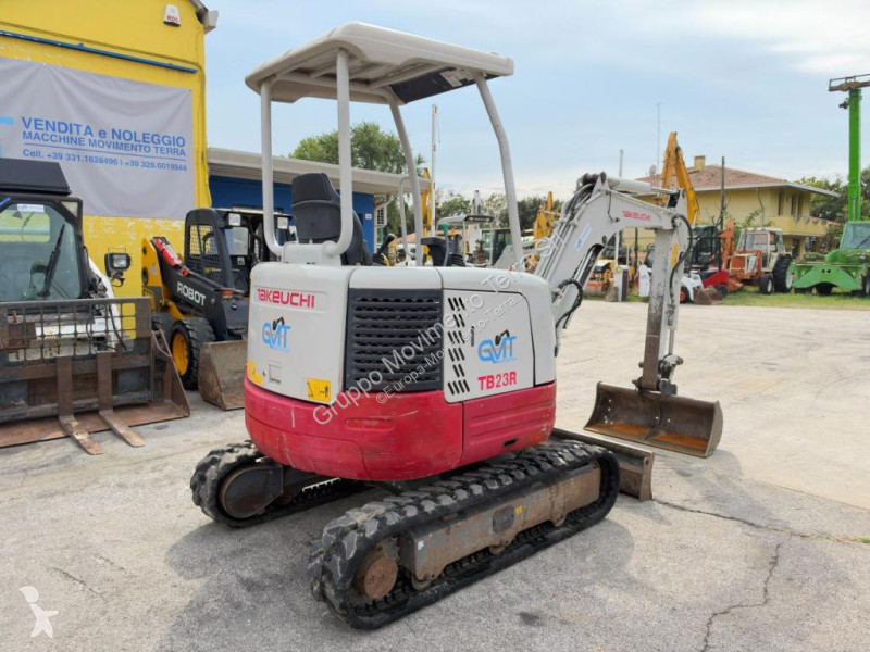 Skovel Takeuchi