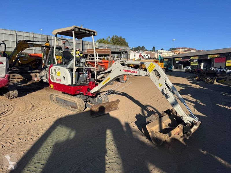 Skovel Takeuchi TB 216