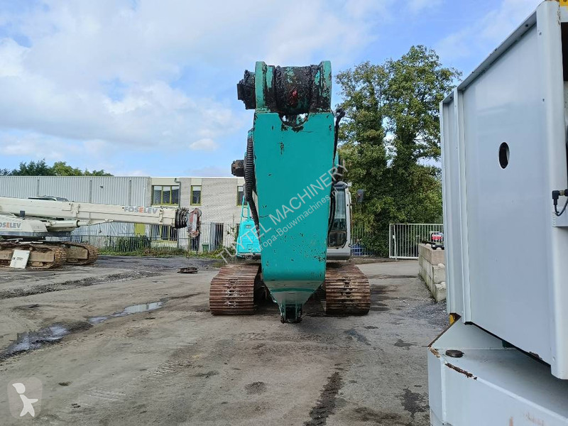 Skovel Kobelco long reach excavator bagger 23,5...
