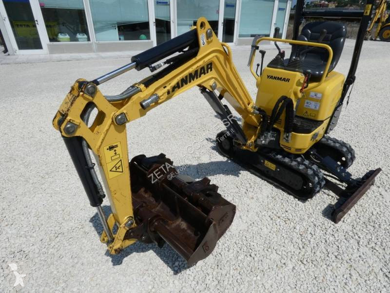 Pelle Yanmar SV 08-1A