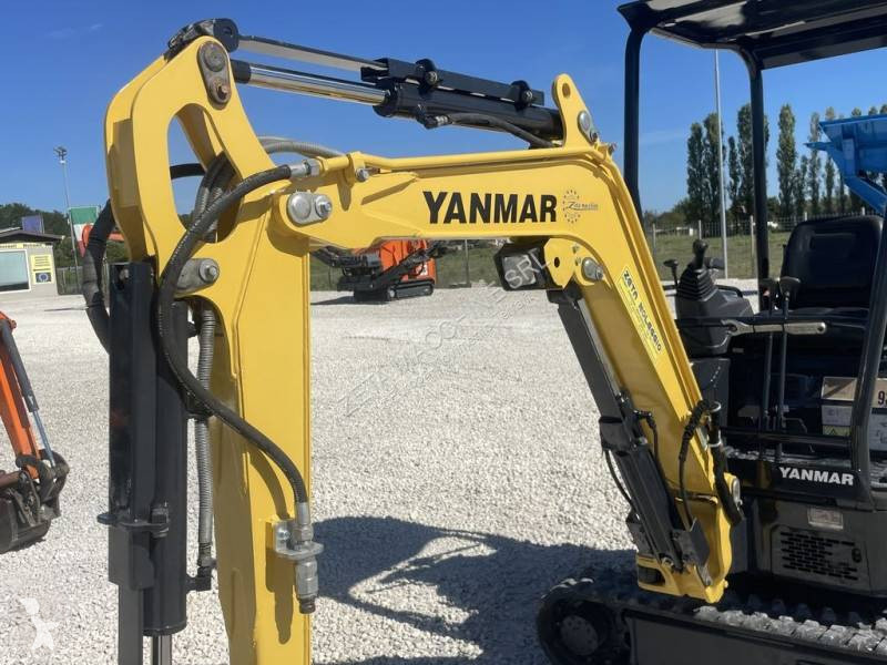 Pelle Yanmar Vio17