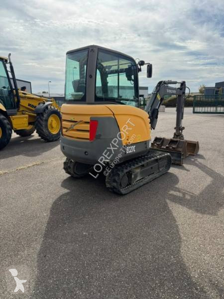 Excavadora Volvo