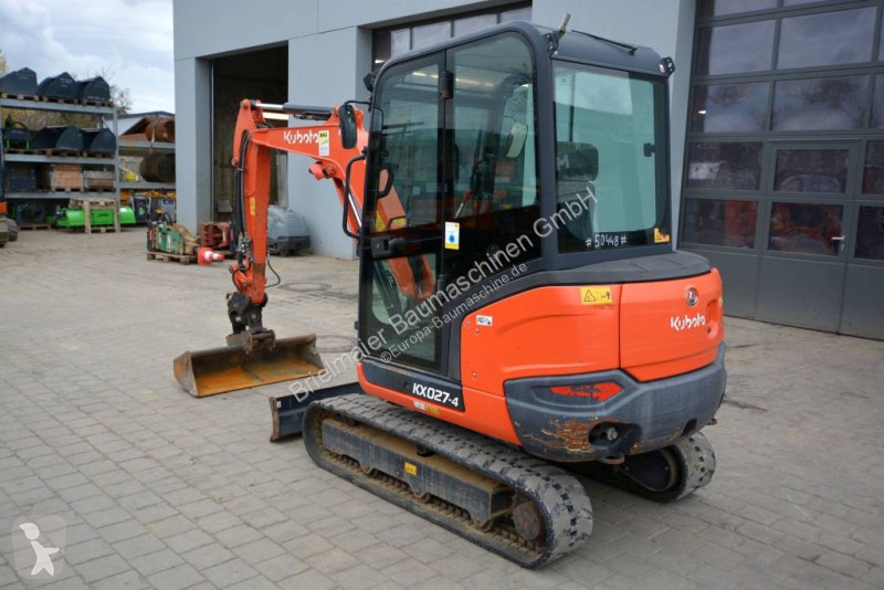 Excavadora Kubota KX 27-4