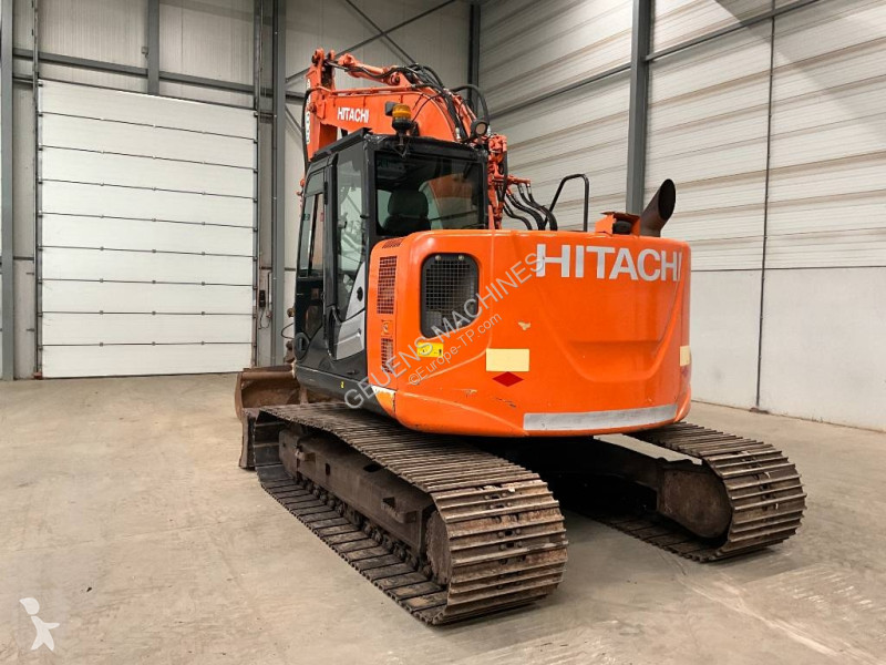 Pelle Hitachi 5B